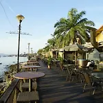Tay\'S Residence @ Marina